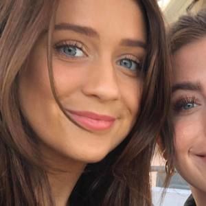 Meet your Posher, Becca